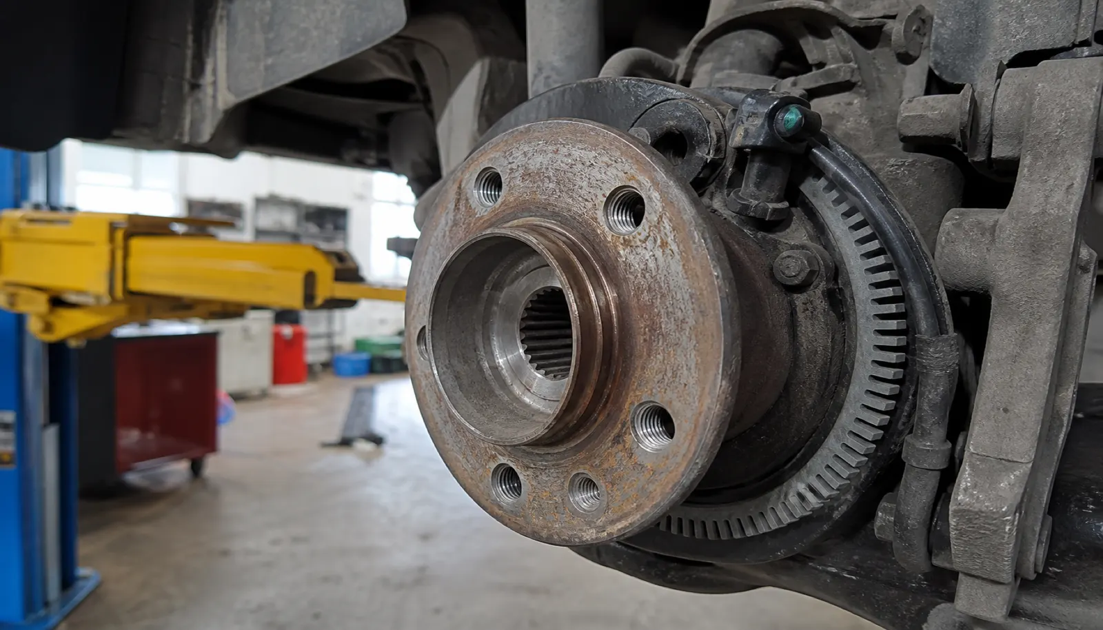 BMW DSC and ABS: Warning Lights, Wheel-Speed Sensors and Why Voltage Comes First